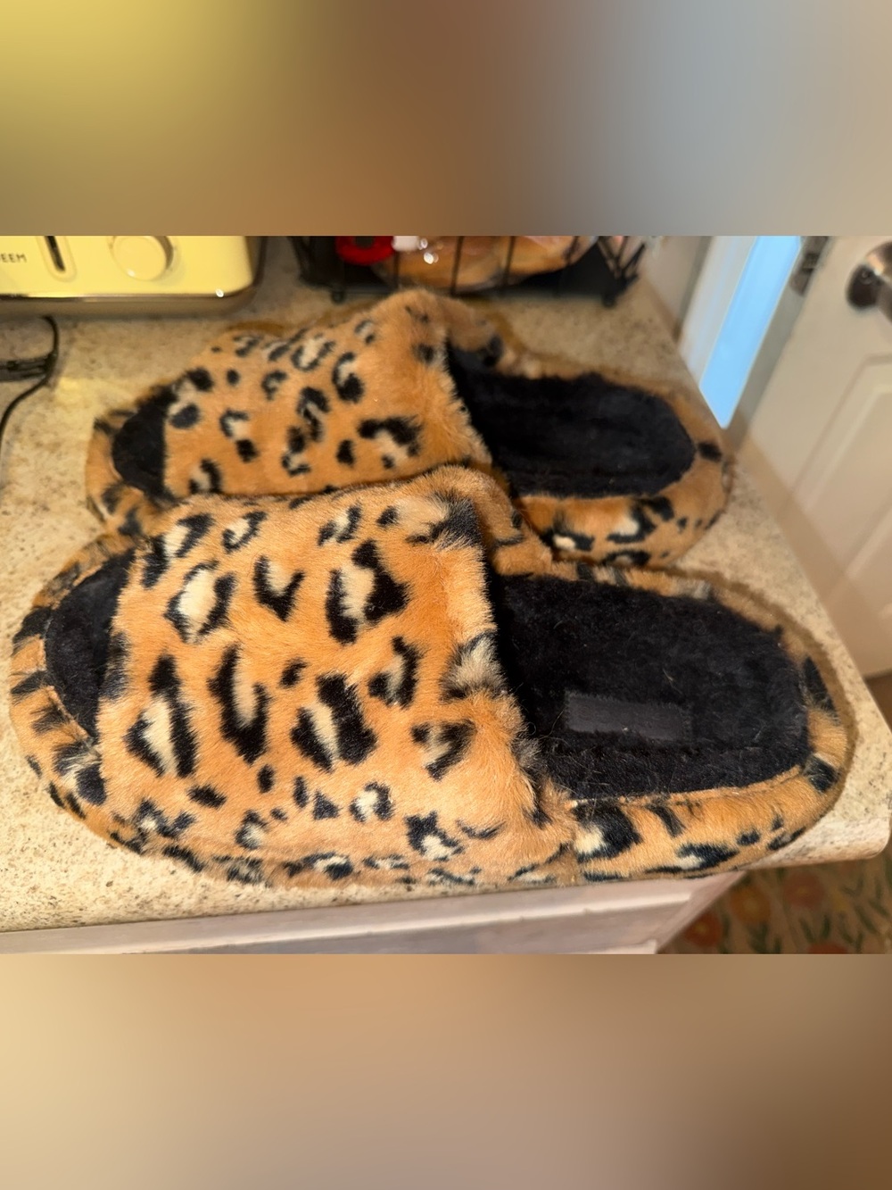Women’s Crocs Leopard Print Faux Fur Slip-On Shoes - Tan/Black